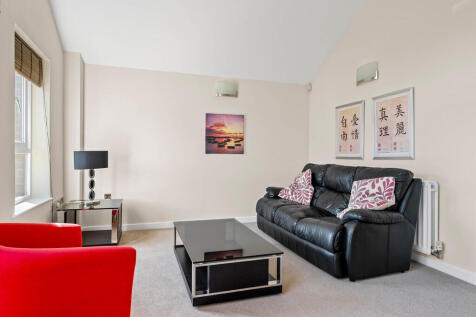 Bakers Court, Ste...