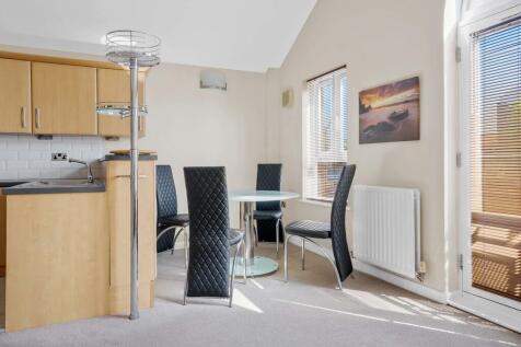 Bakers Court, Ste...