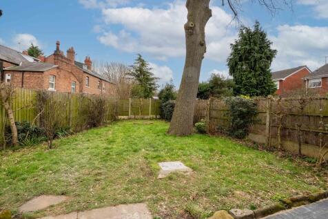 15 Hayes Park, Ch...
