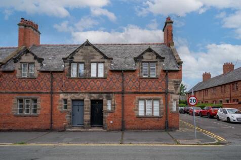 32 Overleigh Road...