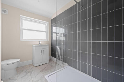 36 Hewitt street-...