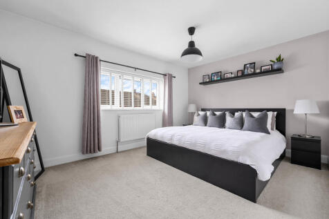 34 Meadows Lane, ...