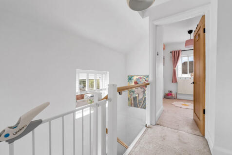 34 Meadows Lane, ...