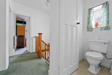 2 Knowsley Road, ...