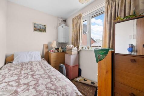 5 Penley Road CH7...