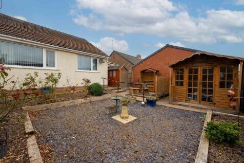 5 Penley Road CH7...