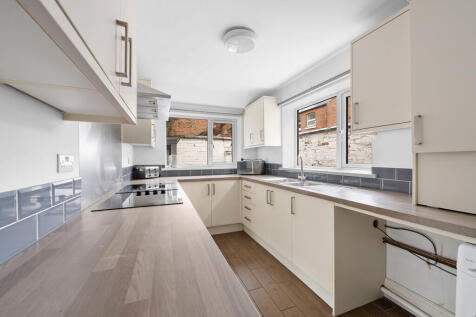 19 West Lorne Str...