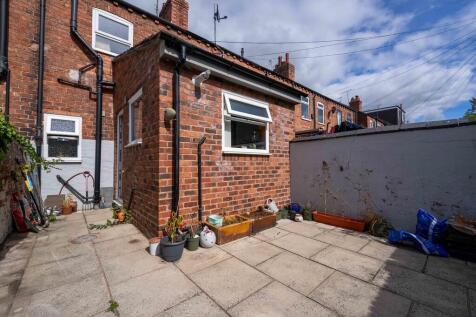 89 Clare Ave, Che...