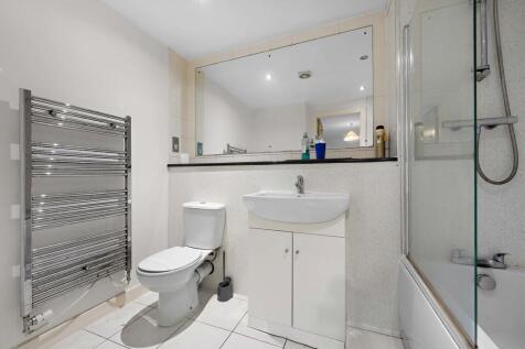 28 Bakers Court, ...