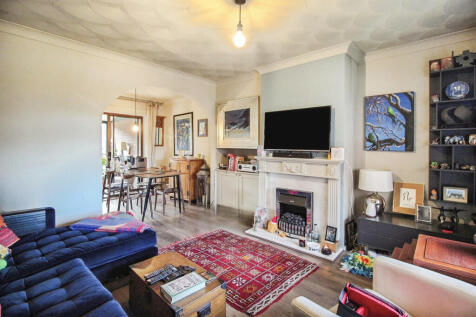 tlc_6bb6d803-3d43...