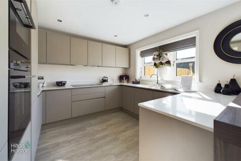 Plot 8