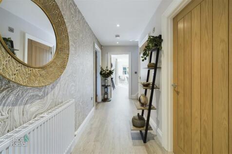 Plot 8
