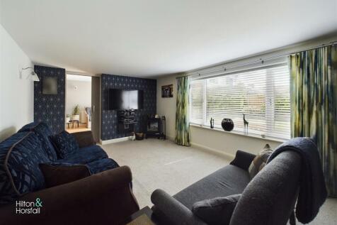 Uplands Drive