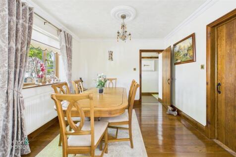 Langroyd Road