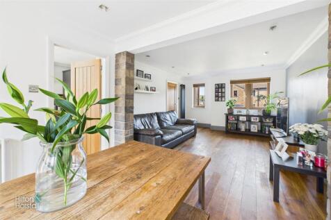 Cottesloe Place