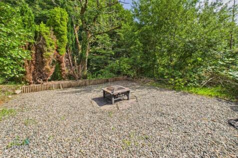 Holmefield Gardens