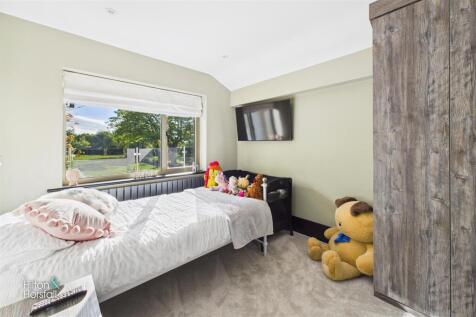 Willaston Avenue