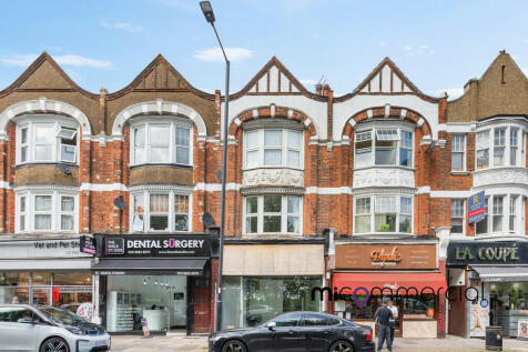 84 Aldermans Hill...