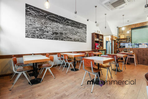 10 Crouch End Hil...