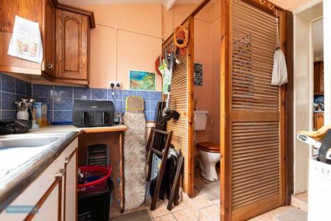 Utility / Shower Room