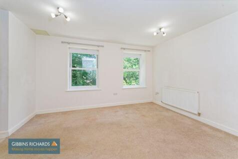 Sitting/ Dining Room