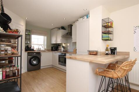 Kitchen Area.JPG
