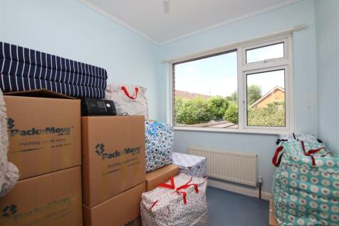 Bedroom 5.JPG