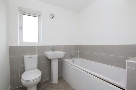 Bathroom.JPG