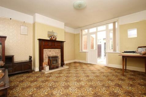 Dining Room.JPG