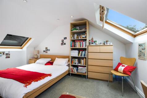 Bedroom 4.jpg