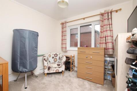 Bedroom 3.JPG