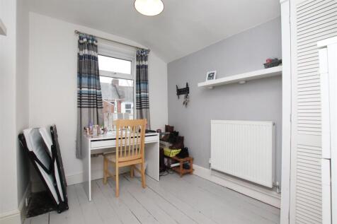 Bedroom 3.JPG