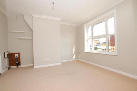 Living Room..JPG