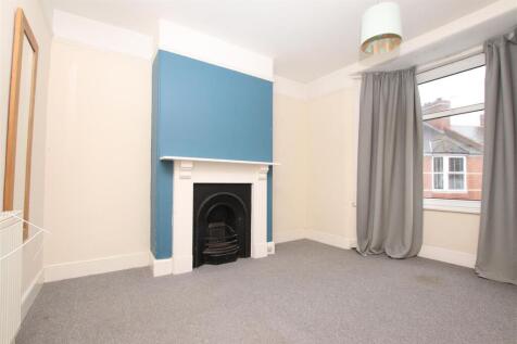 Bedroom 1.JPG