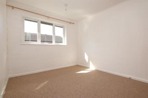 Bedroom.JPG