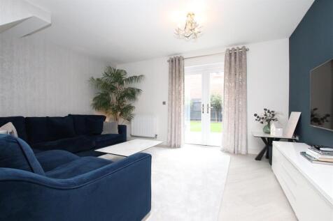 Living Area.JPG