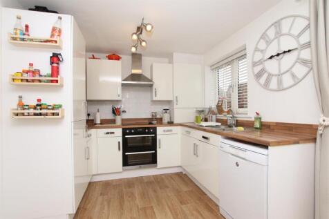 Kitchen.JPG