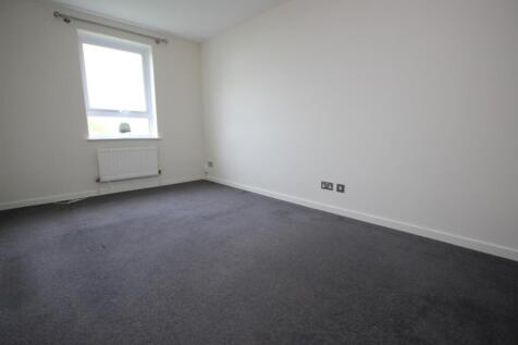 Bedroom 1.JPG