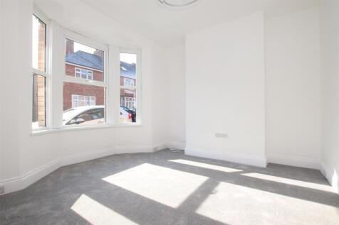 Living Room.JPG