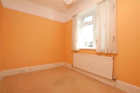 Bedroom 4.JPG