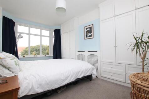 Bedroom 1.JPG
