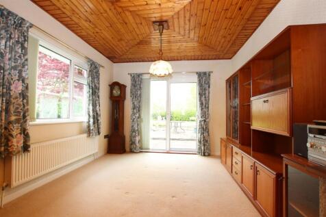 Dining Room.JPG