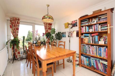 Dining Room.JPG