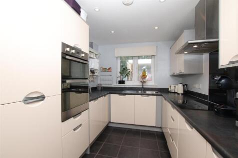 Kitchen.JPG