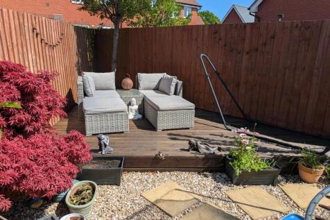 Seating Area.jpg