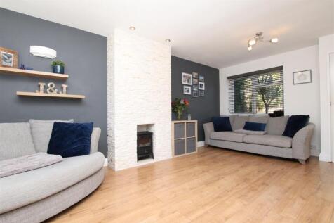 Living Room-.JPG