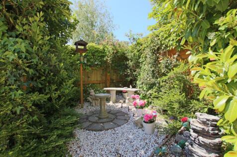 Garden..JPG