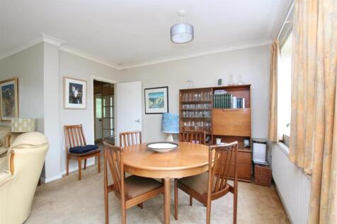 Dining Room.JPG
