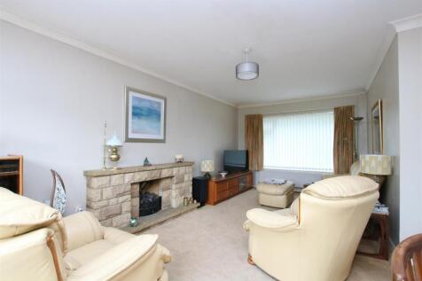 Living Room.JPG