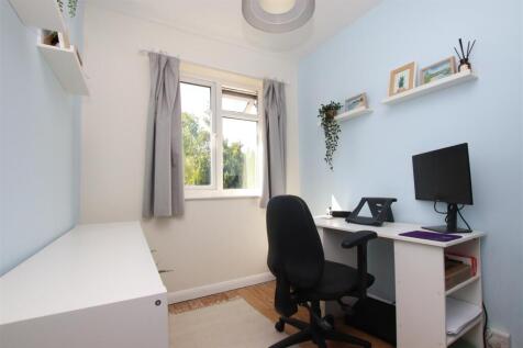 Bedroom 3.JPG